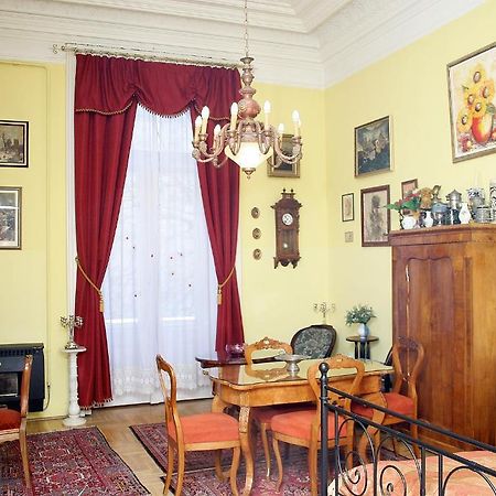Budapest Tourist Apartments - Jozsef Koerut Room photo