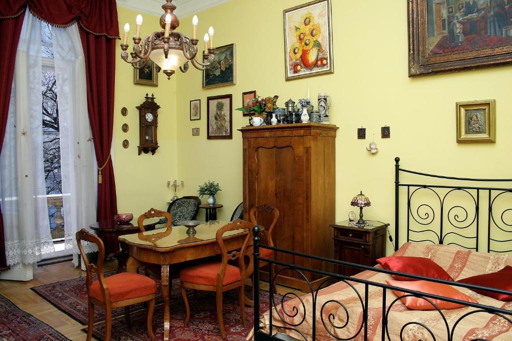 Budapest Tourist Apartments - Jozsef Koerut Room photo