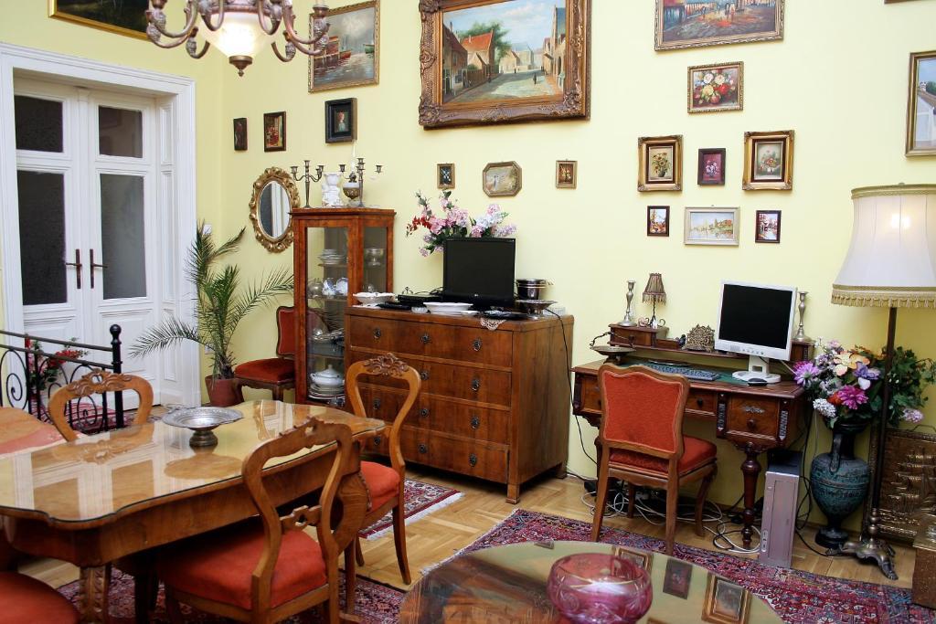 Budapest Tourist Apartments - Jozsef Koerut Room photo