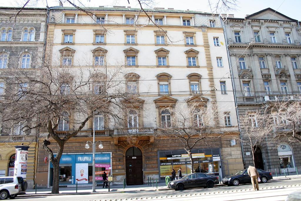 Budapest Tourist Apartments - Jozsef Koerut Room photo